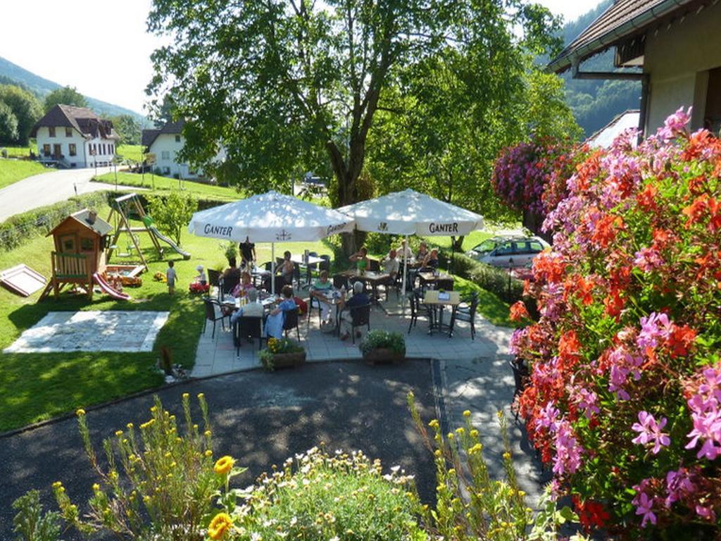 Café-Pension Endehof Oberprechtal Esterno foto